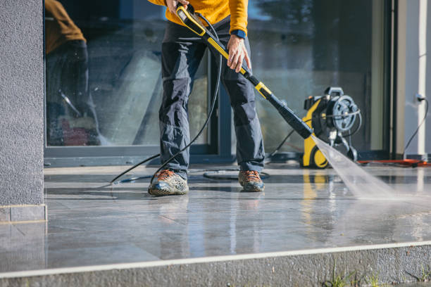 Best Pressure Washing Siding  in Muenster, TX